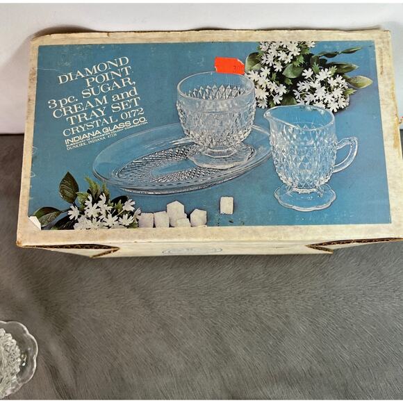 Vintage Indiana Glass Clear Diamond Point 3 Piece Sugar Creamer & Tray Set W/Box - Picture 5 of 7